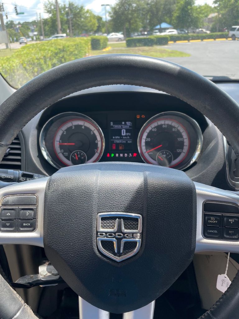 2017 Dodge Grand Caravan SXT, photo 9 of 9
